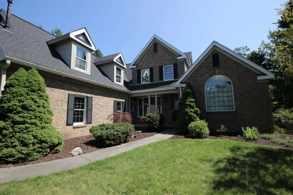 4545 S Pine Valley Court Bingham Township, MI 49682