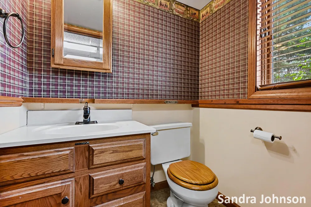 12725 Park Drive Yankee Springs Township, MI 49348