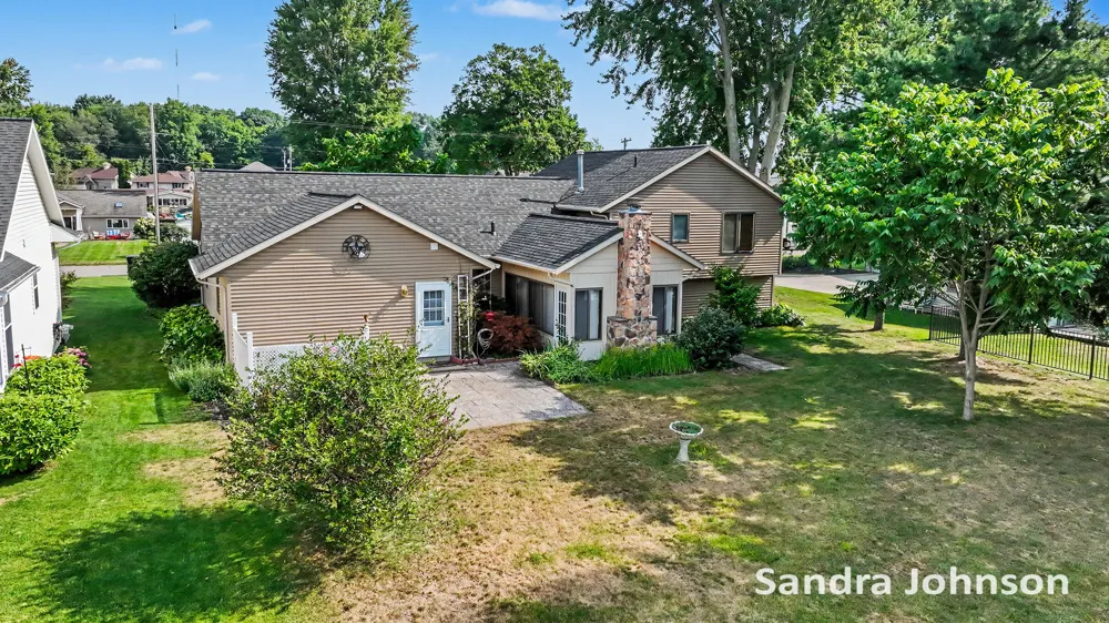 12725 Park Drive Yankee Springs Township, MI 49348