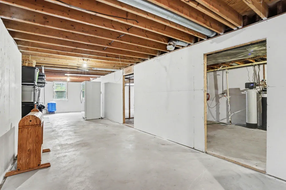 7590 W Wx Avenue Prairie Ronde Township, MI 49087