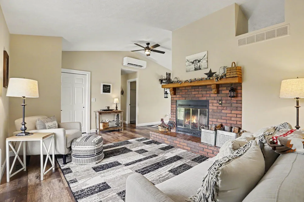 7590 W Wx Avenue Prairie Ronde Township, MI 49087