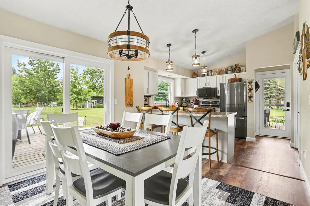 7590 W Wx Avenue Prairie Ronde Township, MI 49087