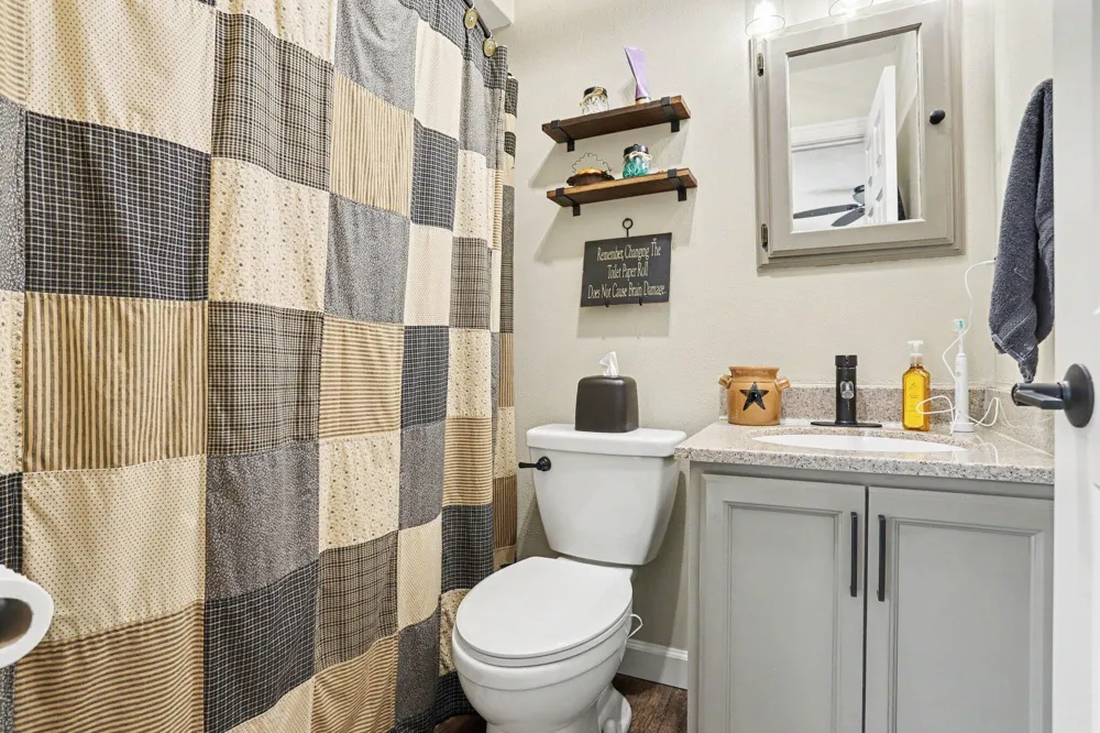 7590 W Wx Avenue Prairie Ronde Township, MI 49087