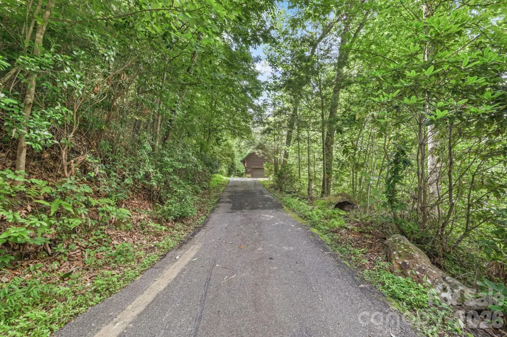 226 Signal Ridge #63 Sylva, NC 28779