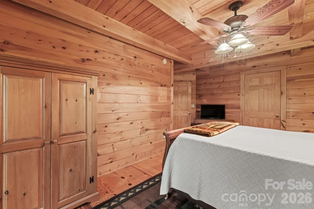 226 Signal Ridge #63 Sylva, NC 28779
