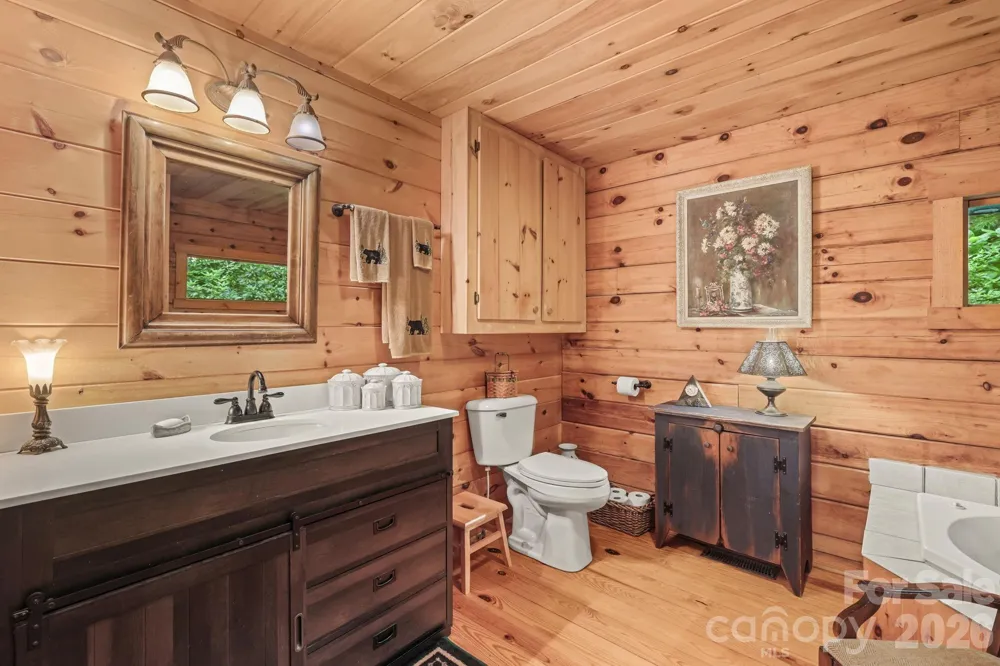 226 Signal Ridge #63 Sylva, NC 28779