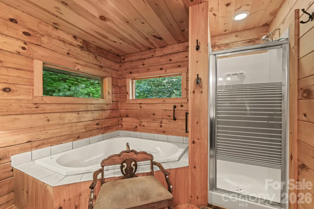 226 Signal Ridge #63 Sylva, NC 28779