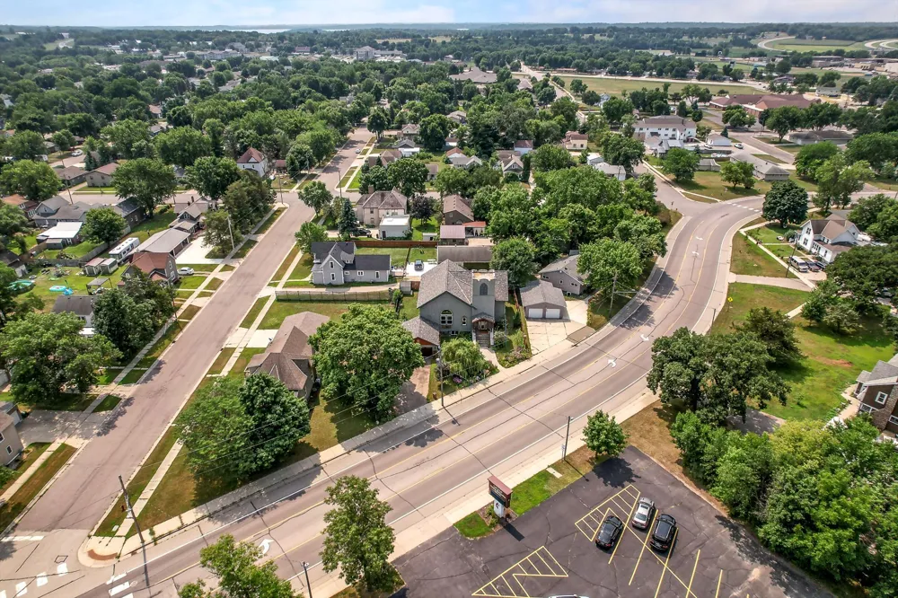 571 Business 23 W Paynesville, MN 56362