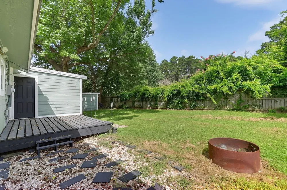 369 Pinewood Road Hallsville, TX 75650