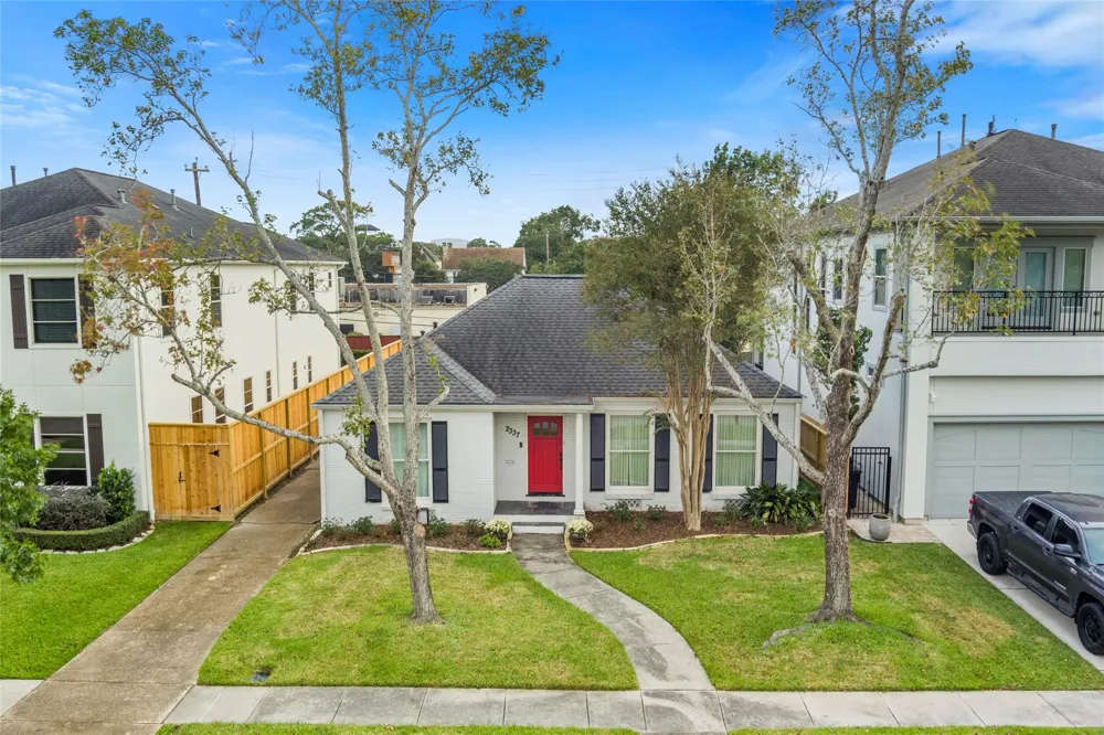 2337 Sheridan Street Houston, TX 77030