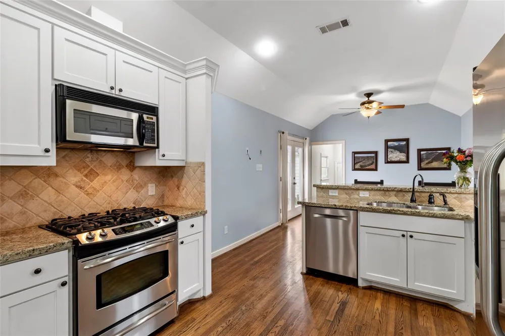 2337 Sheridan Street Houston, TX 77030