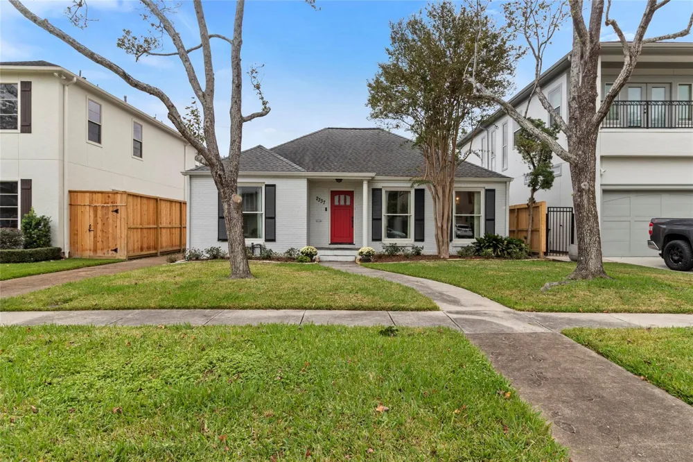 2337 Sheridan Street Houston, TX 77030