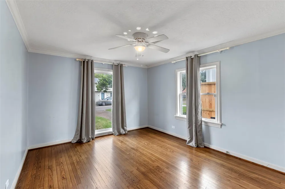 2337 Sheridan Street Houston, TX 77030