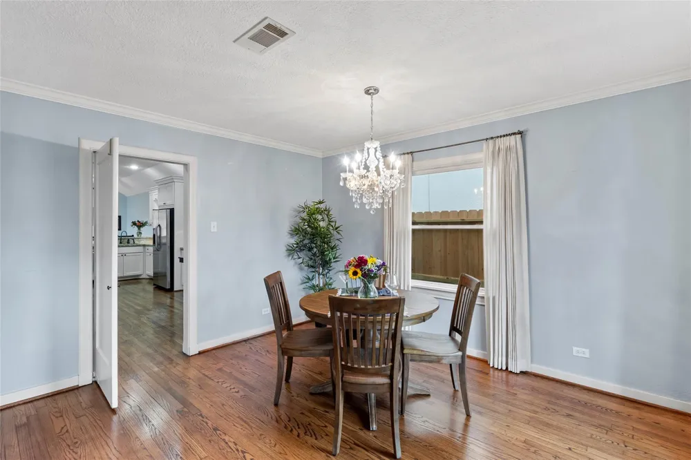 2337 Sheridan Street Houston, TX 77030