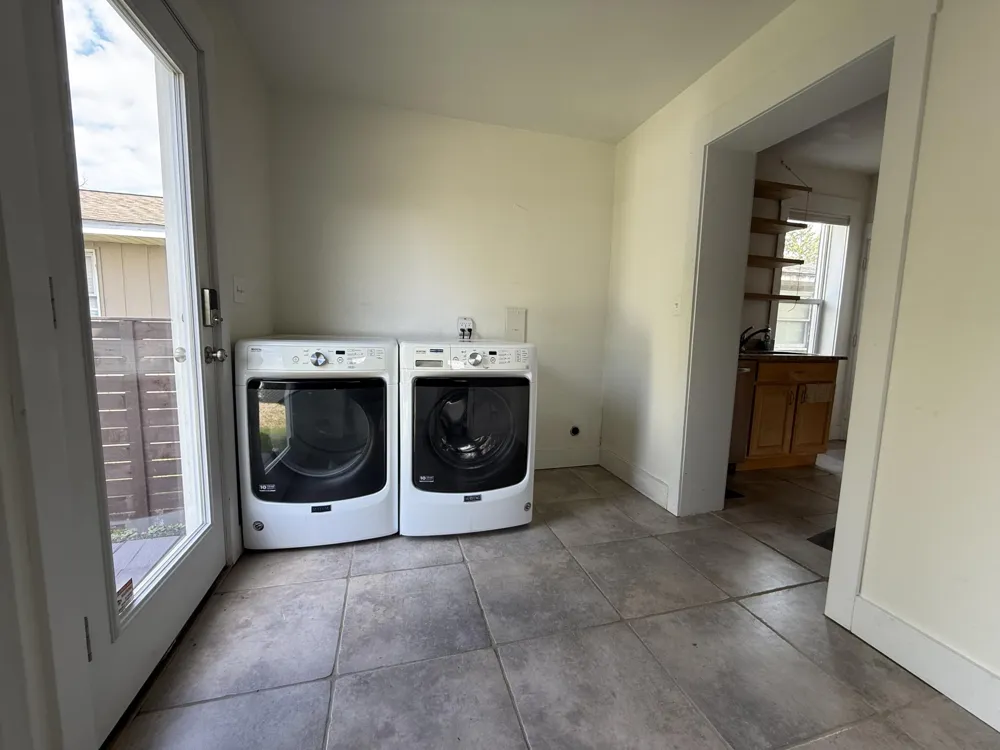 614 Magnolia Street Three Oaks, MI 49128