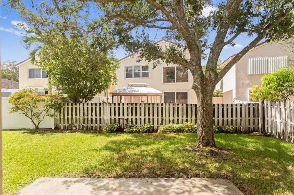 15250 SW 49TH COURT Davie, FL 33331