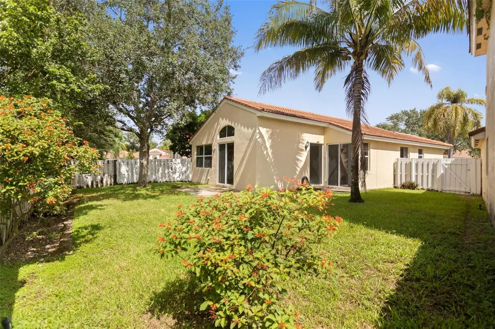 15250 SW 49TH COURT Davie, FL 33331