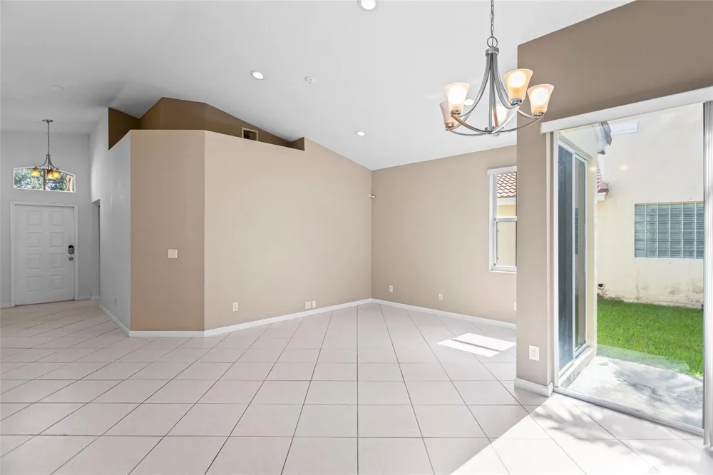 15250 SW 49TH COURT Davie, FL 33331