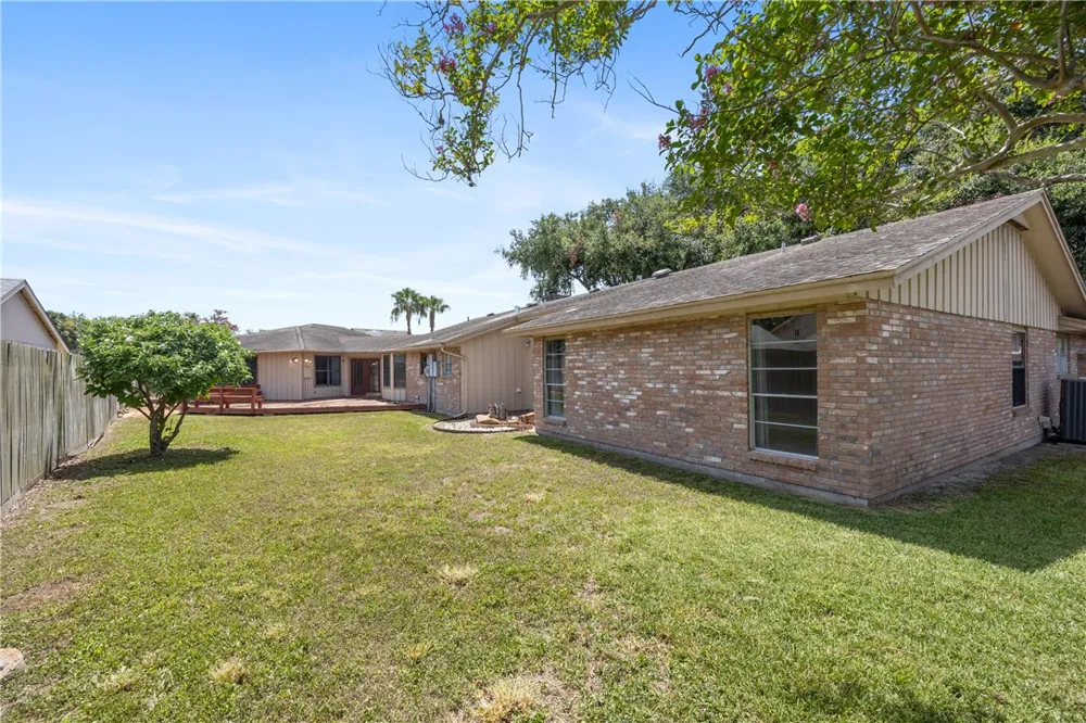 4821 Augusta Circle Corpus Christi, TX 78413