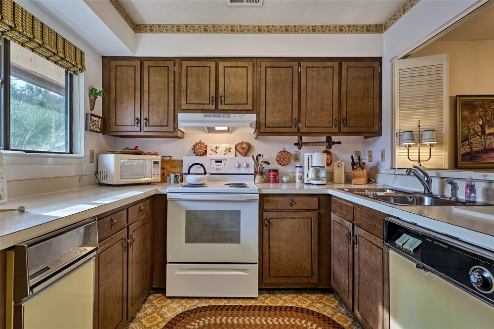 303 Highlands Mountain Club #303 Highlands, NC 28741