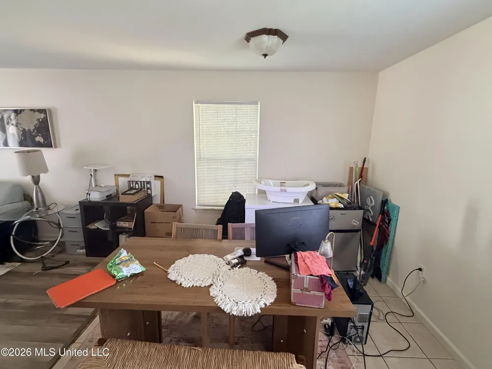 1314 School Avenue Pascagoula, MS 39567