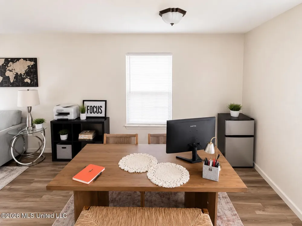 1314 School Avenue Pascagoula, MS 39567