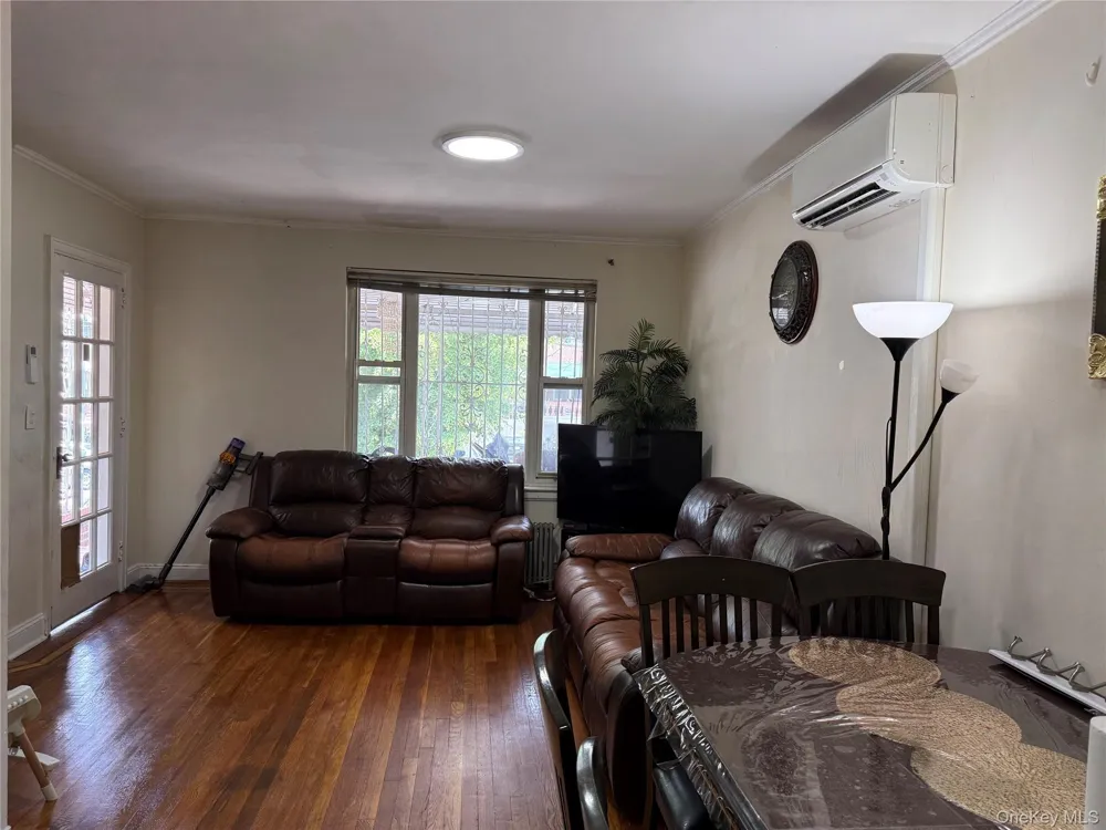 30-29 50th Street Woodside, NY 11377