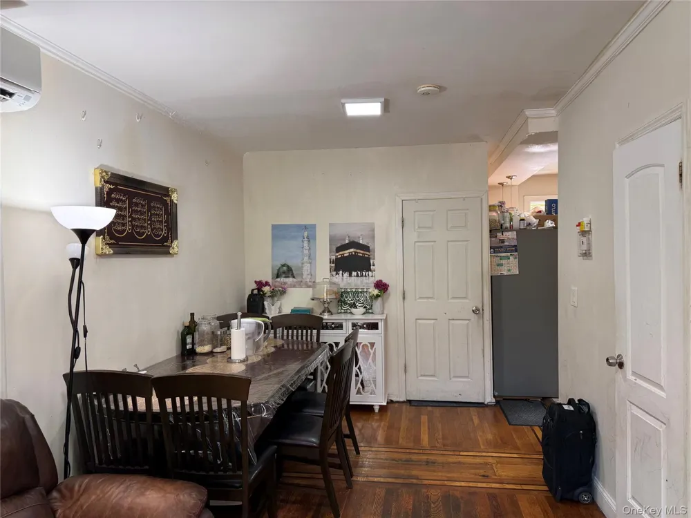 30-29 50th Street Woodside, NY 11377
