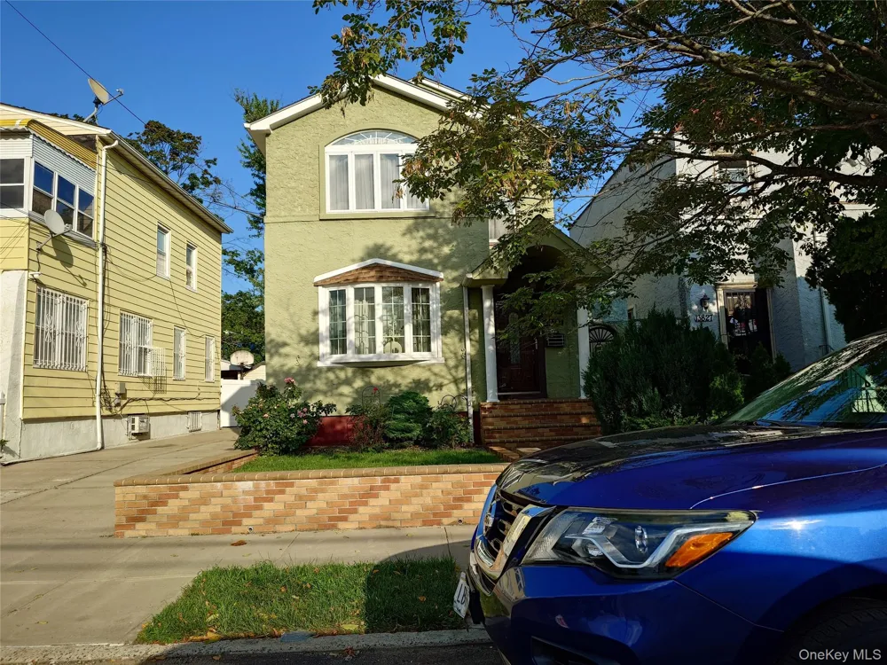 138-23 233rd Street Rosedale, NY 11422