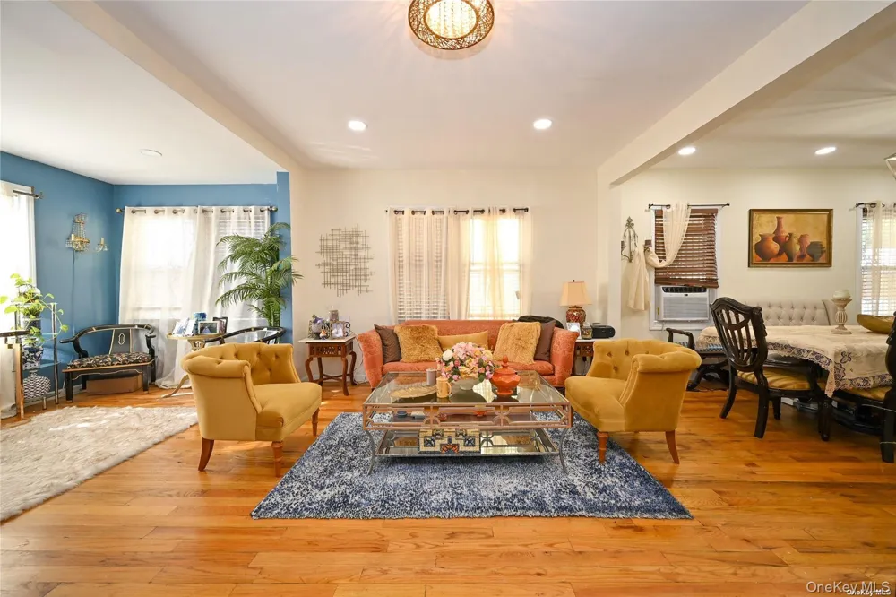 138-23 233rd Street Rosedale, NY 11422