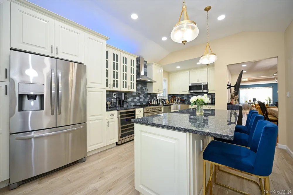 138-23 233rd Street Rosedale, NY 11422