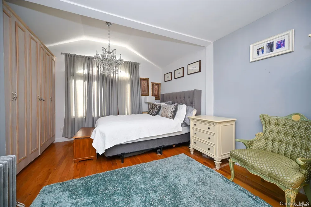 138-23 233rd Street Rosedale, NY 11422