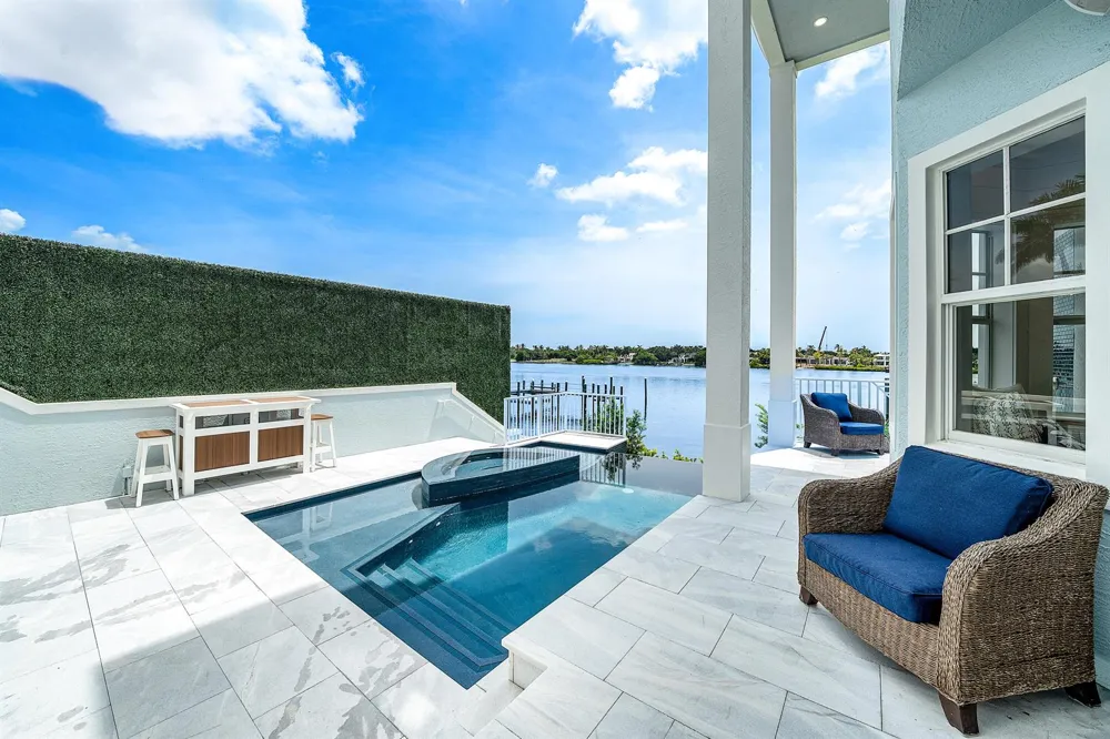 17727 SE Federal Highway Jupiter, FL 33469