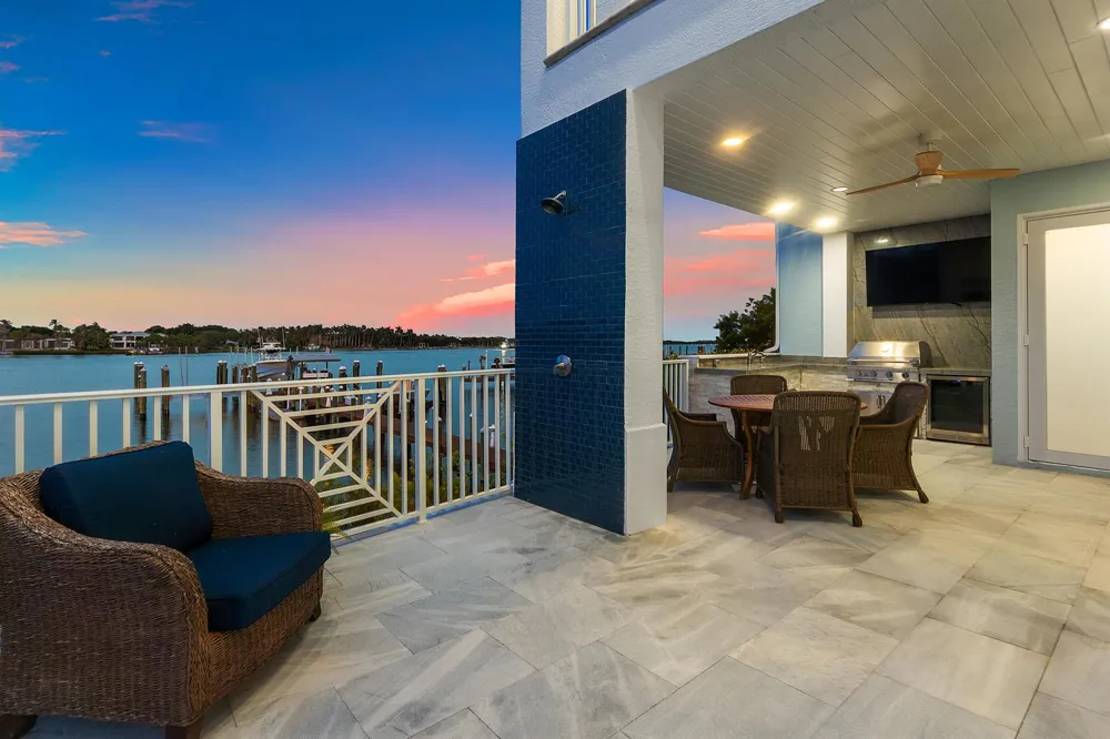 17727 SE Federal Highway Jupiter, FL 33469