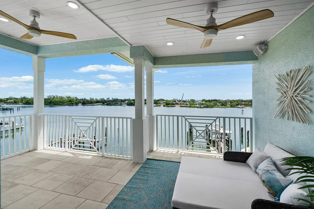 17727 SE Federal Highway Jupiter, FL 33469