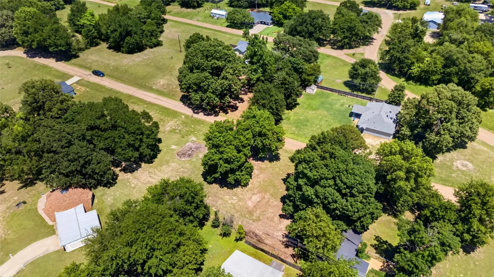 Crestwood Mabank, TX 75156