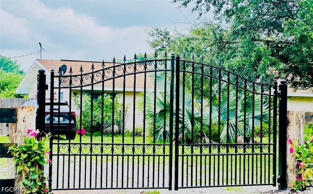 Trader Road Fort Denaud, FL 33935