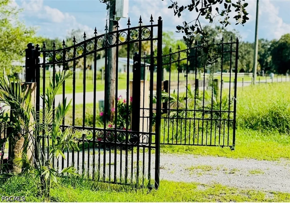 Trader Road Fort Denaud, FL 33935