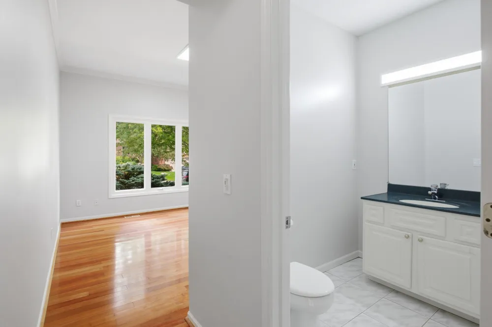 2189 Clinton View Circle Rochester Hills, MI 48309