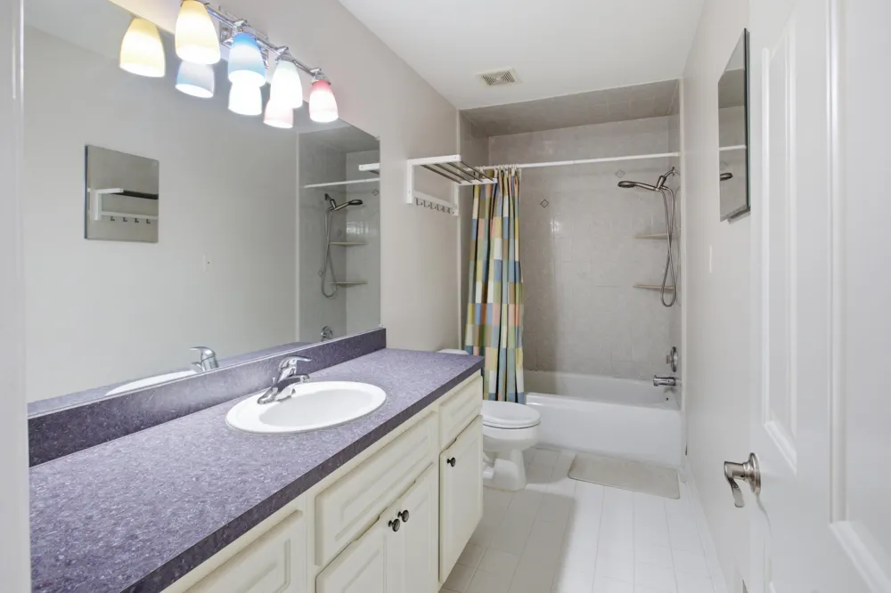 2189 Clinton View Circle Rochester Hills, MI 48309