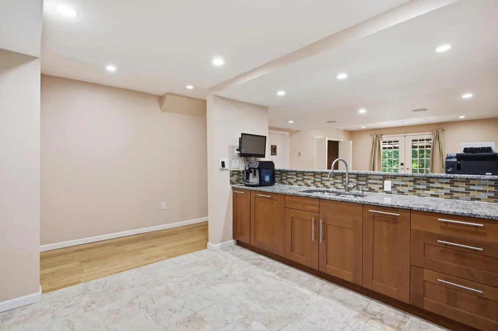 2189 Clinton View Circle Rochester Hills, MI 48309