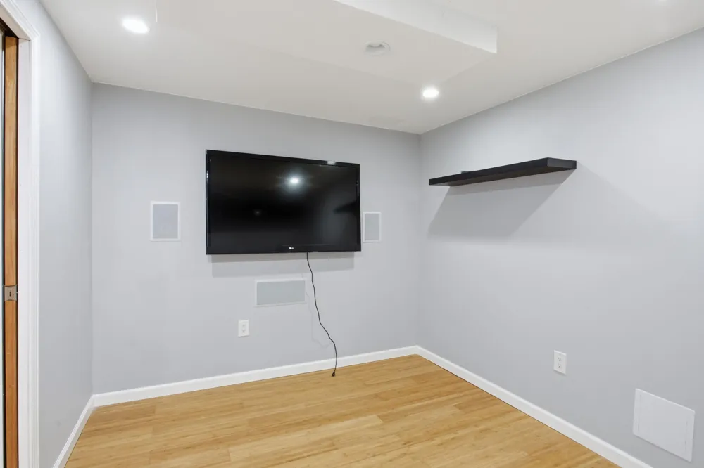2189 Clinton View Circle Rochester Hills, MI 48309