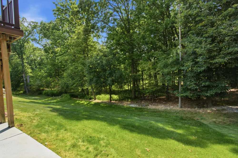 2189 Clinton View Circle Rochester Hills, MI 48309