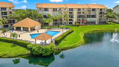 701 Seafarer Circle #103