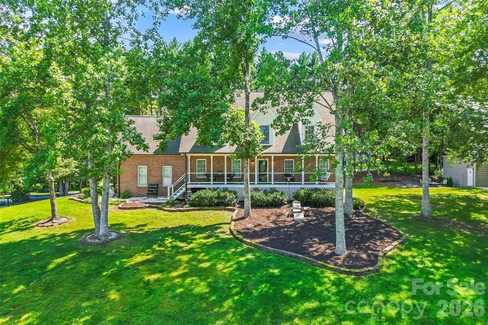 313 Springwood Drive NE Valdese, NC 28690