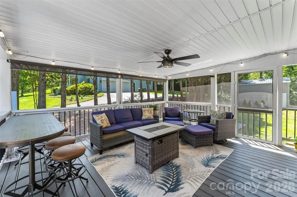 313 Springwood Drive NE Valdese, NC 28690