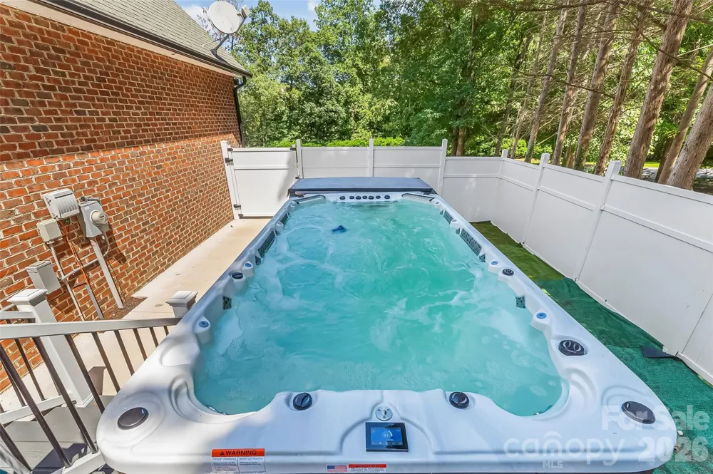 313 Springwood Drive NE Valdese, NC 28690