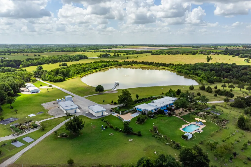 919 Harrell Road Howe, TX 75459