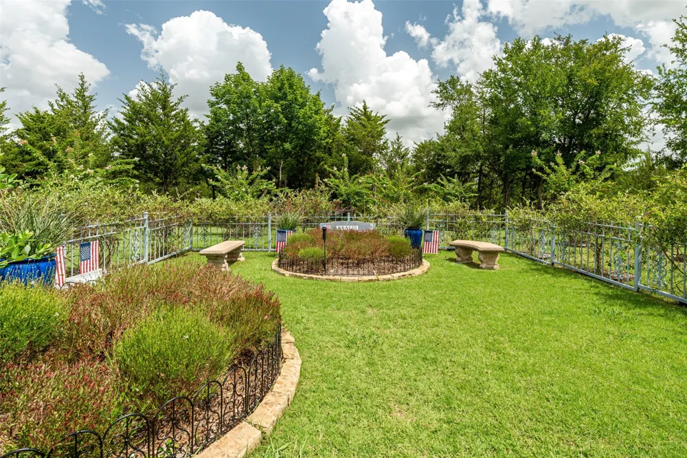 919 Harrell Road Howe, TX 75459