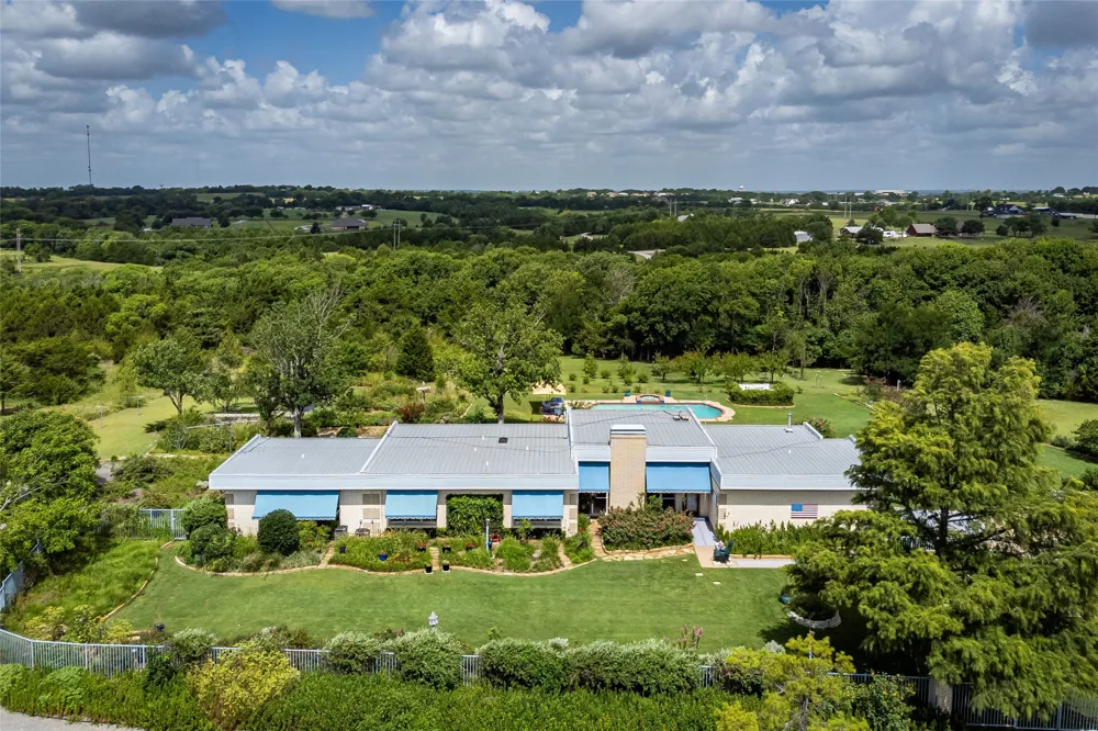 919 Harrell Road Howe, TX 75459